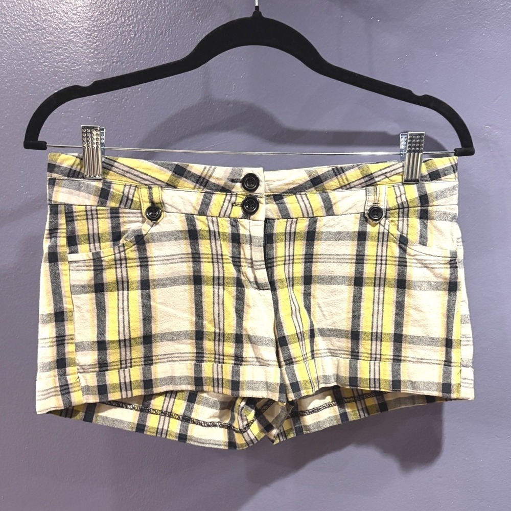 Ultra low rise Y2K short shorts plaid yellow black white preppy grunge vintage